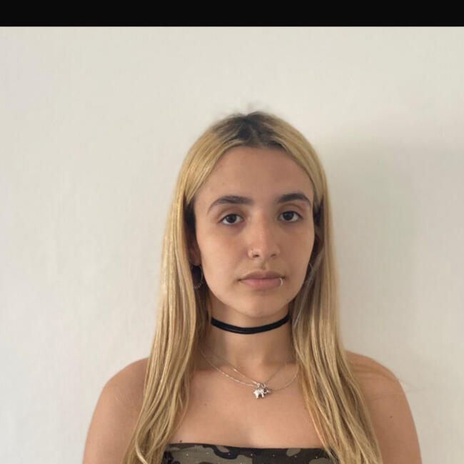 Babysitter in La Plata: Valentina