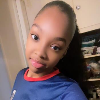 Babysitter in Sucy-en-Brie: Alicia