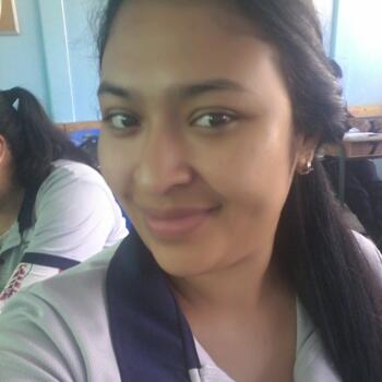 Babysitter in Cartago: Yeris