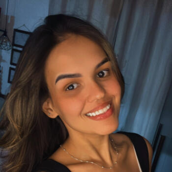 Babysitter Araraquara: Júlia