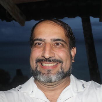 Babysitting job in Brasília: babysitting job Marcos