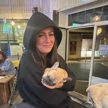 Babysitter in Pessac: Camille