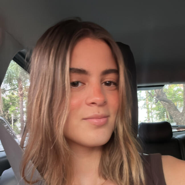 Babysitter a Firenze: Regina