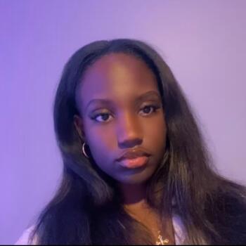 Baby-sitter in Granby: Stecy