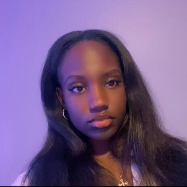 Baby-sitter in Granby: Stecy