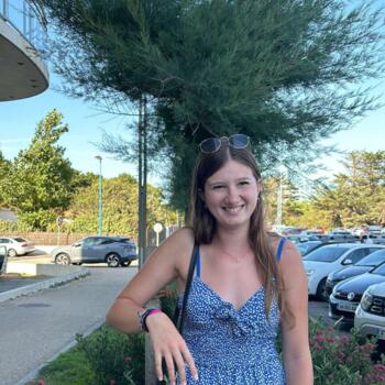 Babysitter in Le Mans: Berenice