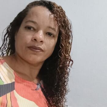 Babá Camaçari: Maria