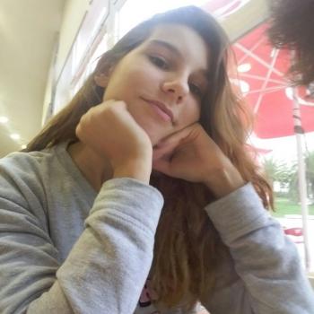 Babysitter em Mem Martins: Jéssica
