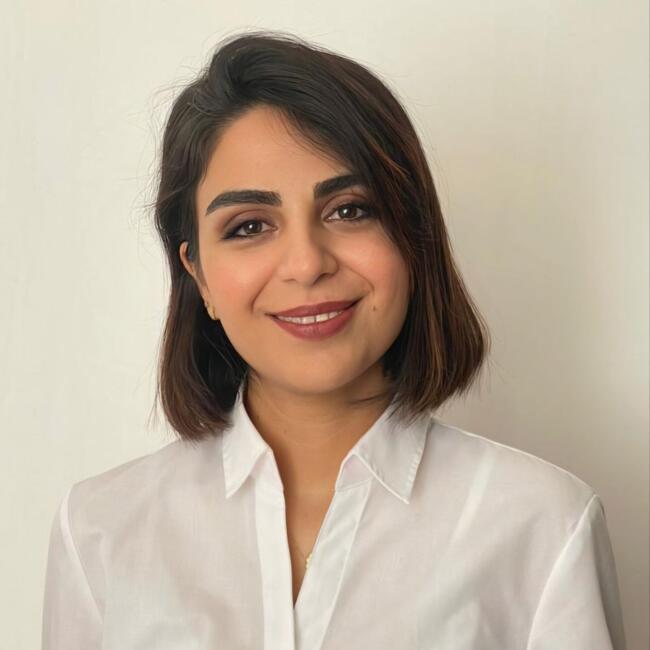 Babysitter in Milan: Sarah