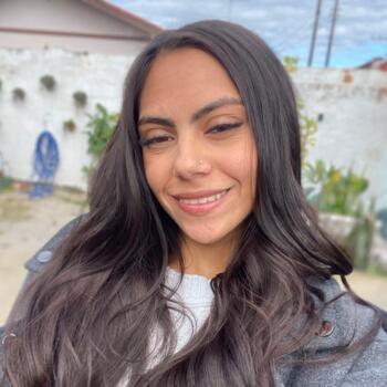Babysitter Tijucas: Micaella