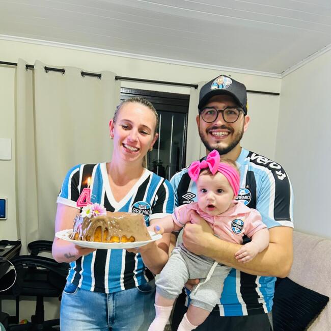 Babysitting job in Gramado: Ismael