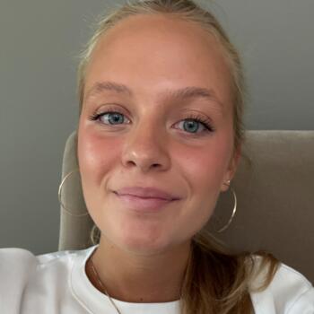 Babysitter in Odense: Emilie