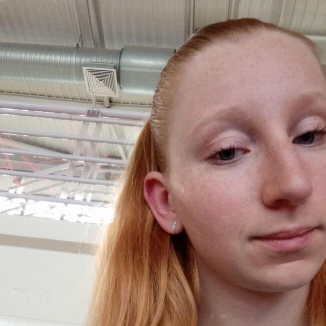 Babysitter in Montbonnot-Saint-Martin: Sarah