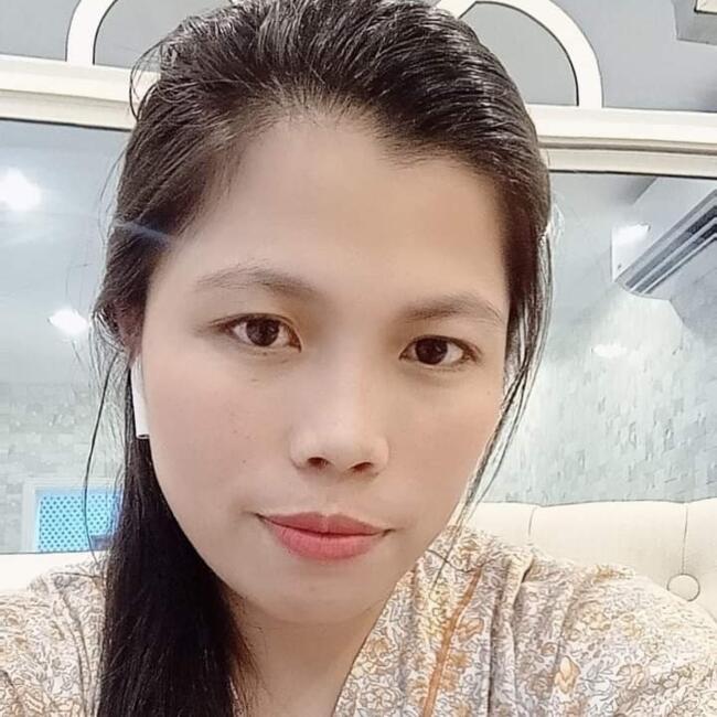 مربية أطفال في دبي: Nelgin