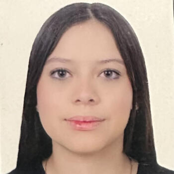 Baby-sitter in Cali: Valentina