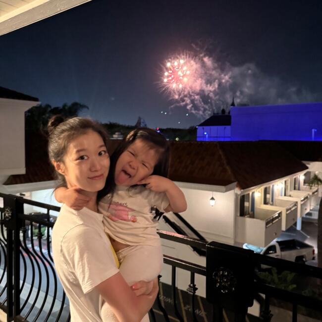 성남시 베이비시터 일자리: 황지우