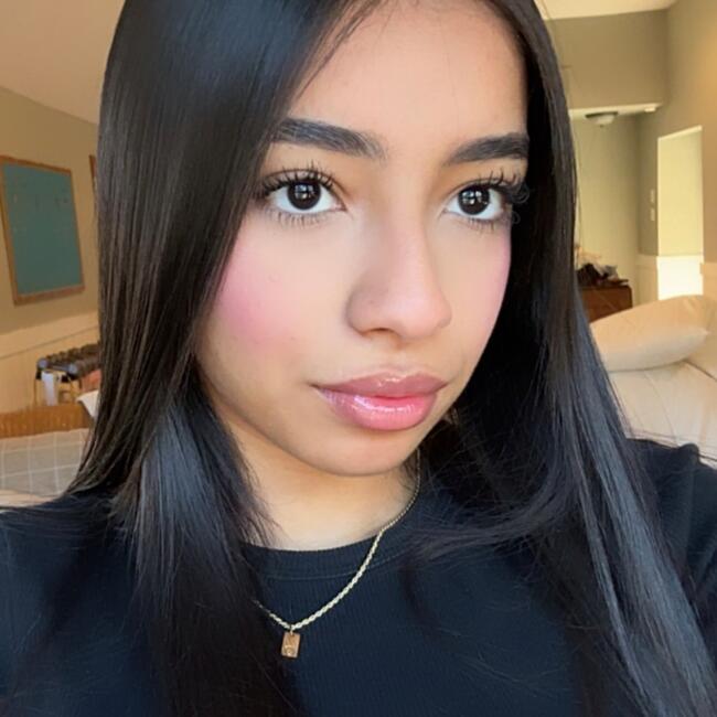 Babysitter in San Rafael: Zoe