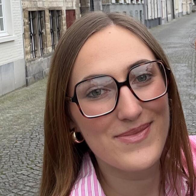 Babysitter in Anderlecht: Jade