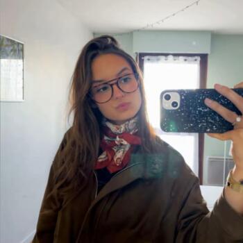 Babysitter in Beaumont: Angele