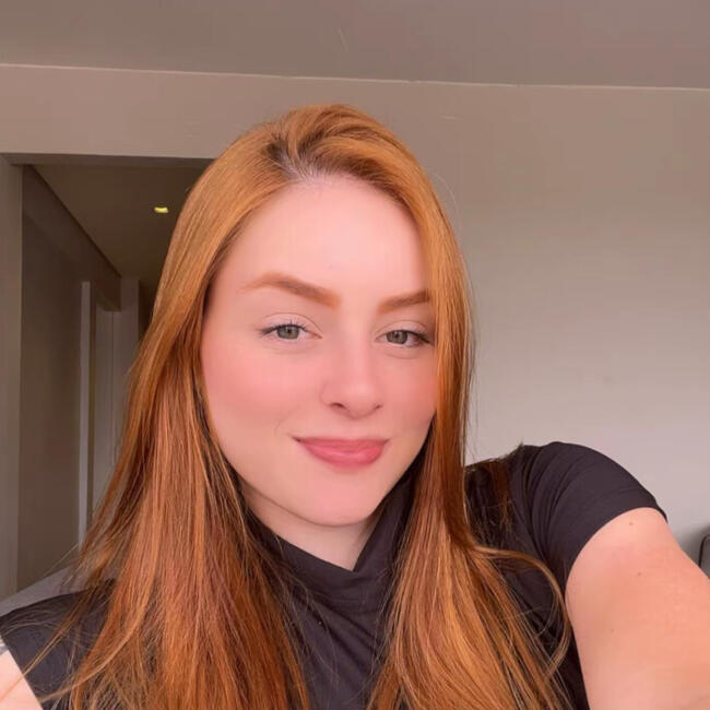 Babysitter in London: Sabrina Peres