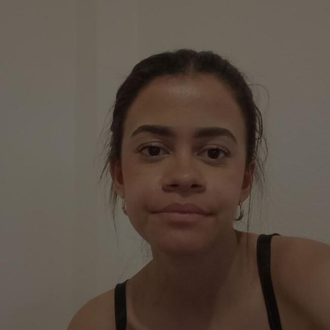 Babysitter in Geudertheim: Farah