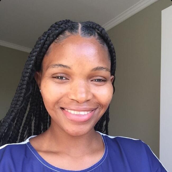 Babysitter in Cacém: Tessa