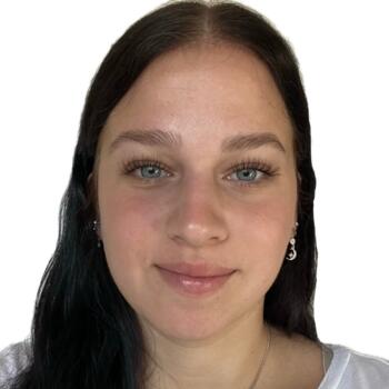 Babysitter στην περιοχή Κολωνία: Lina