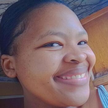 Babysitter in Klerksdorp: Hope