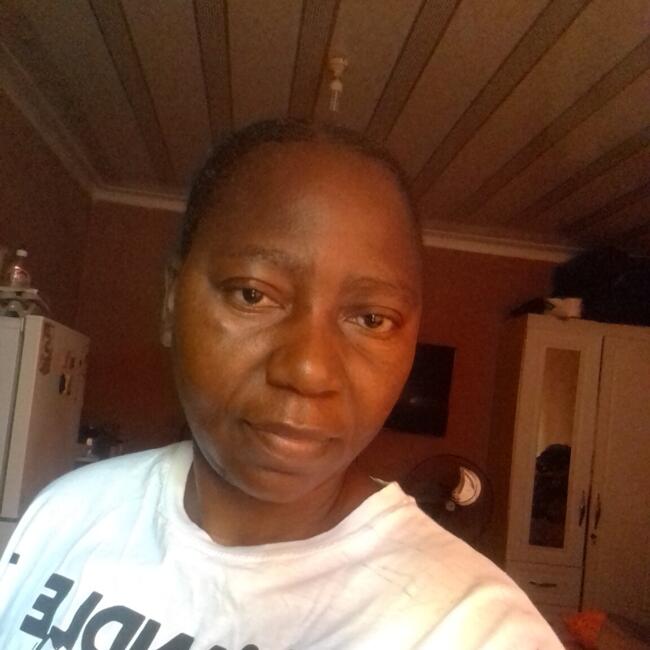 Babysitter in Inanda: Charity