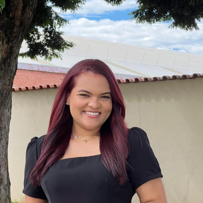 Babá em Limeira: Izabela