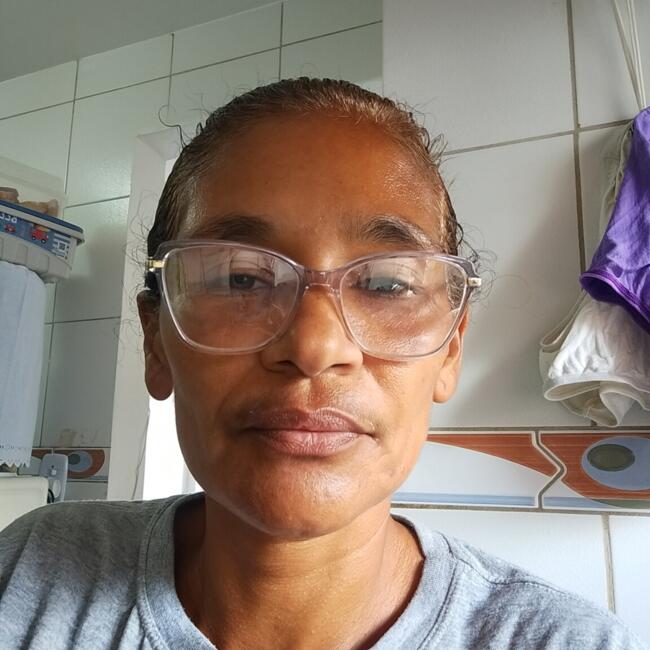 Babysitter in Recife: Verônica