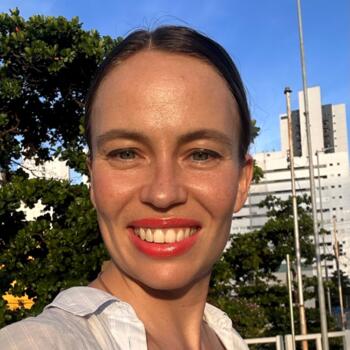 Emprego de babá em Recife: emprego de babá Uliana