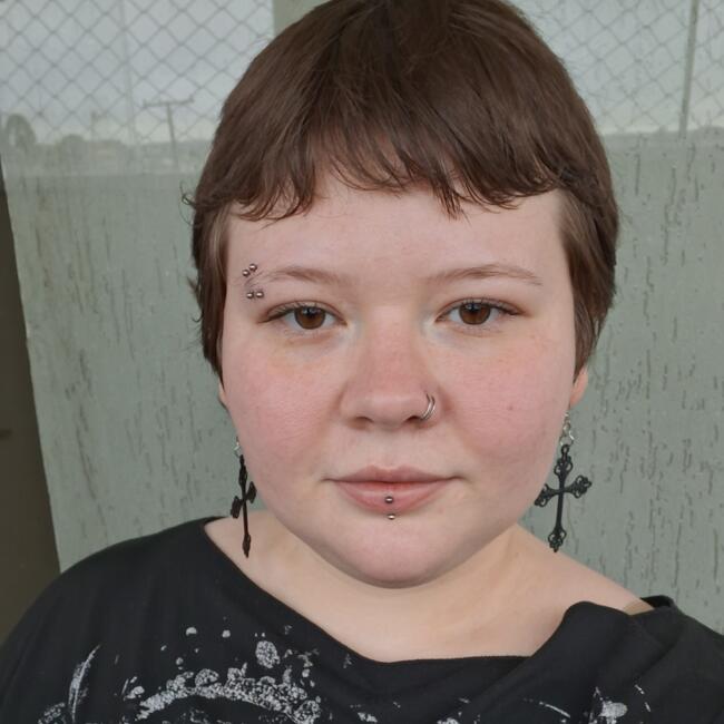 Babá em Pinhais: Victoria