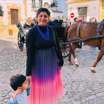 Trabajo para niñera en Hyderabad: trabajo para niñera Manitha