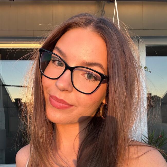 Bébiszitter: Budapest: Lilla