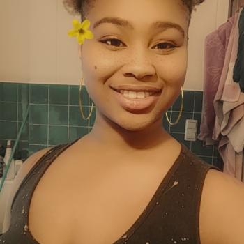 Baby-sitter in Arlon: Gloria