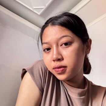 Nanny job in Rancaekek: babysitting job Silvi