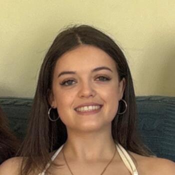 Babysitter in Wellington: Georgia