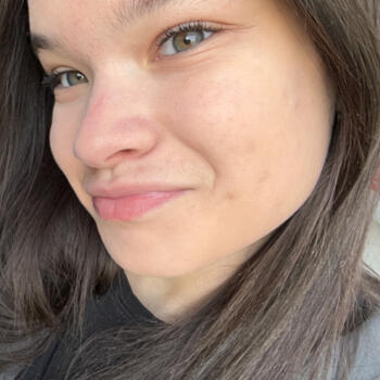 Babysitter in Ennery: Lena