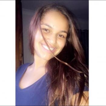 Babysitter in Logan City: Teesha