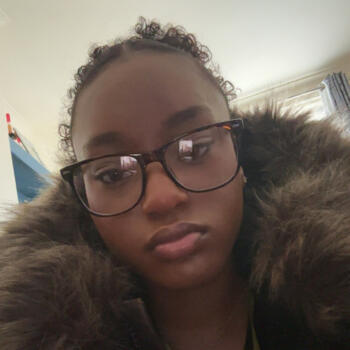 Babysitter Sheffield: Brianna