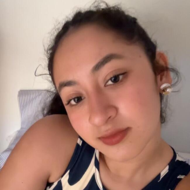 Nanny in Alagón: Saraí