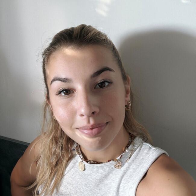 Babysitter in Sussargues: Clelia