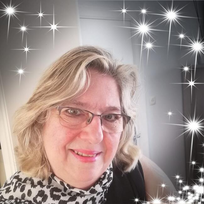 Nanny in Kortrijk: Karine