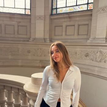 Babysitter a Solaro (Provincia di Milano): Sara