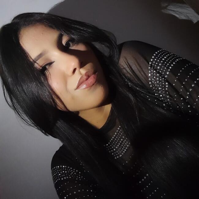 Babysitter in Senador Canedo: Nathalia