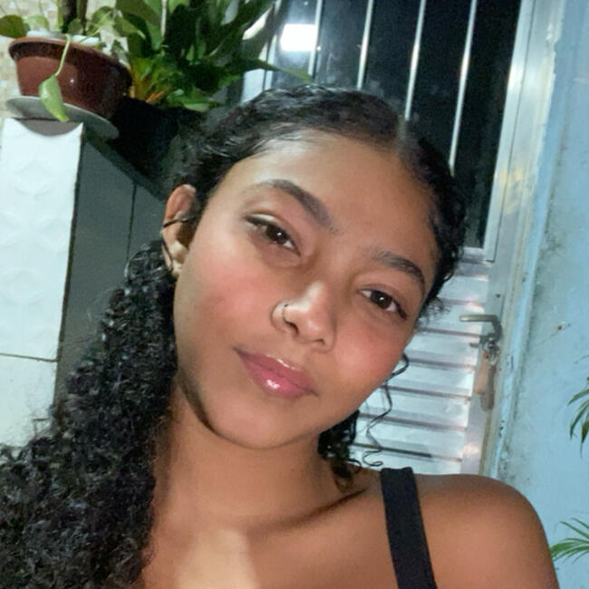 Babysitter in Vila Velha: Thauana