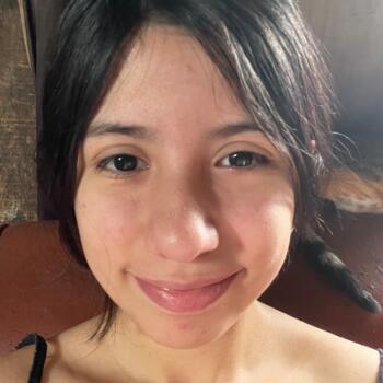 Niñera en Tambor: Stephanie
