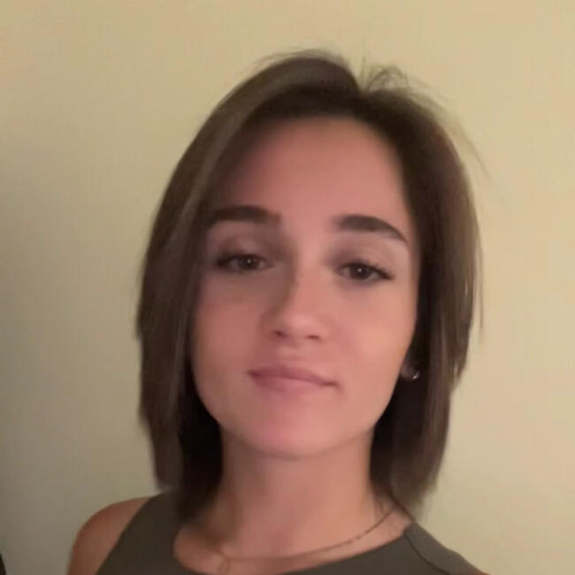 Babysitter in Millau: Louna