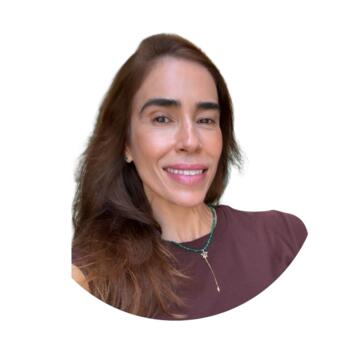 Nounou à Grenade: Roberta Ferraz